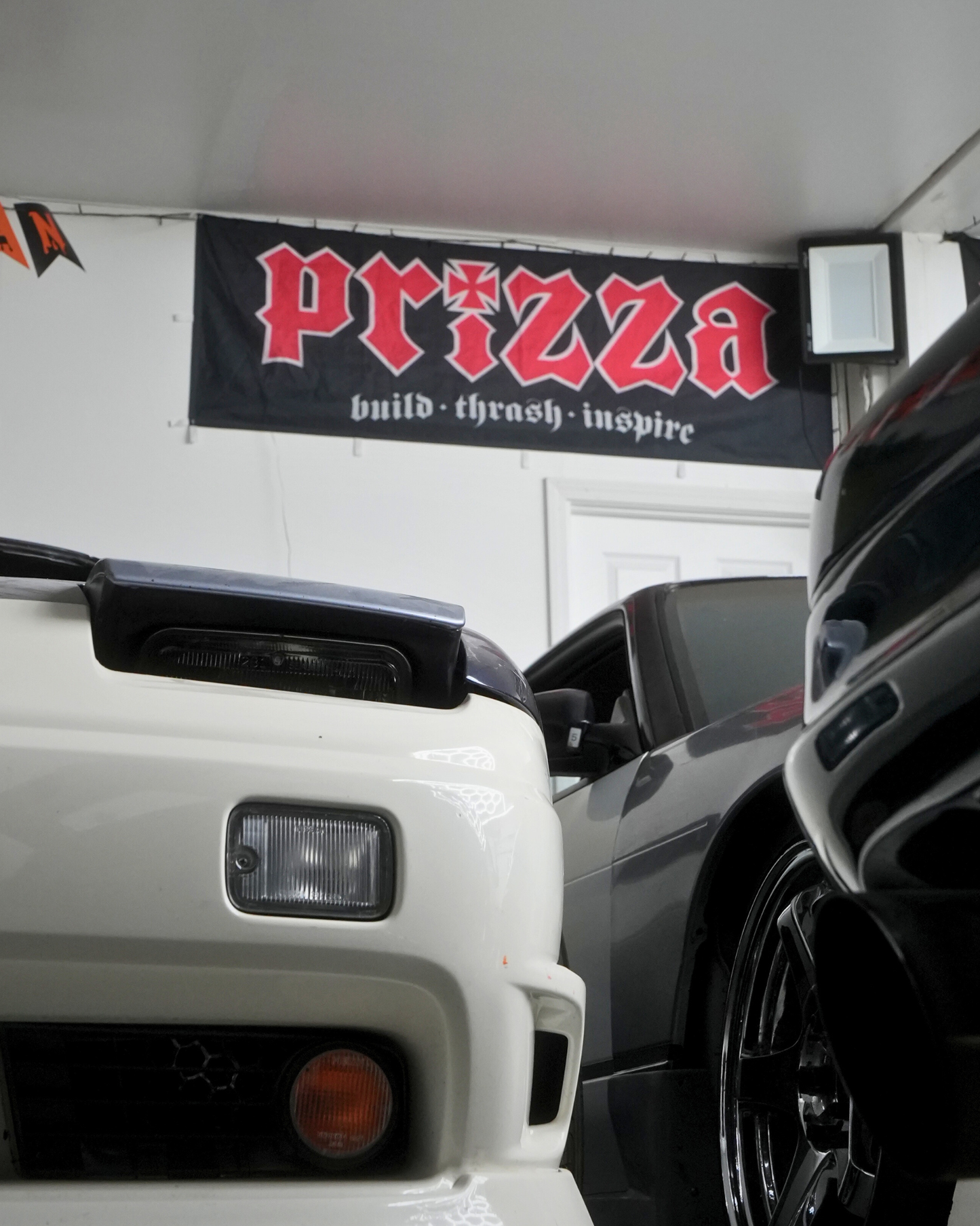 Prizza build-thrash-inspire Nobori Flag