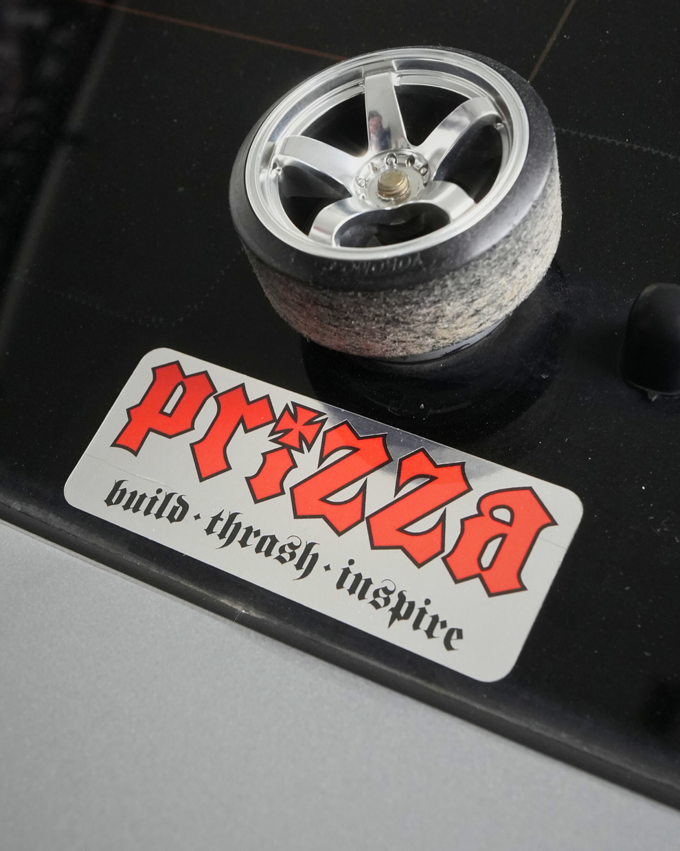 CHROME Build Thrash Inspire - Sticker – PrizzaMike