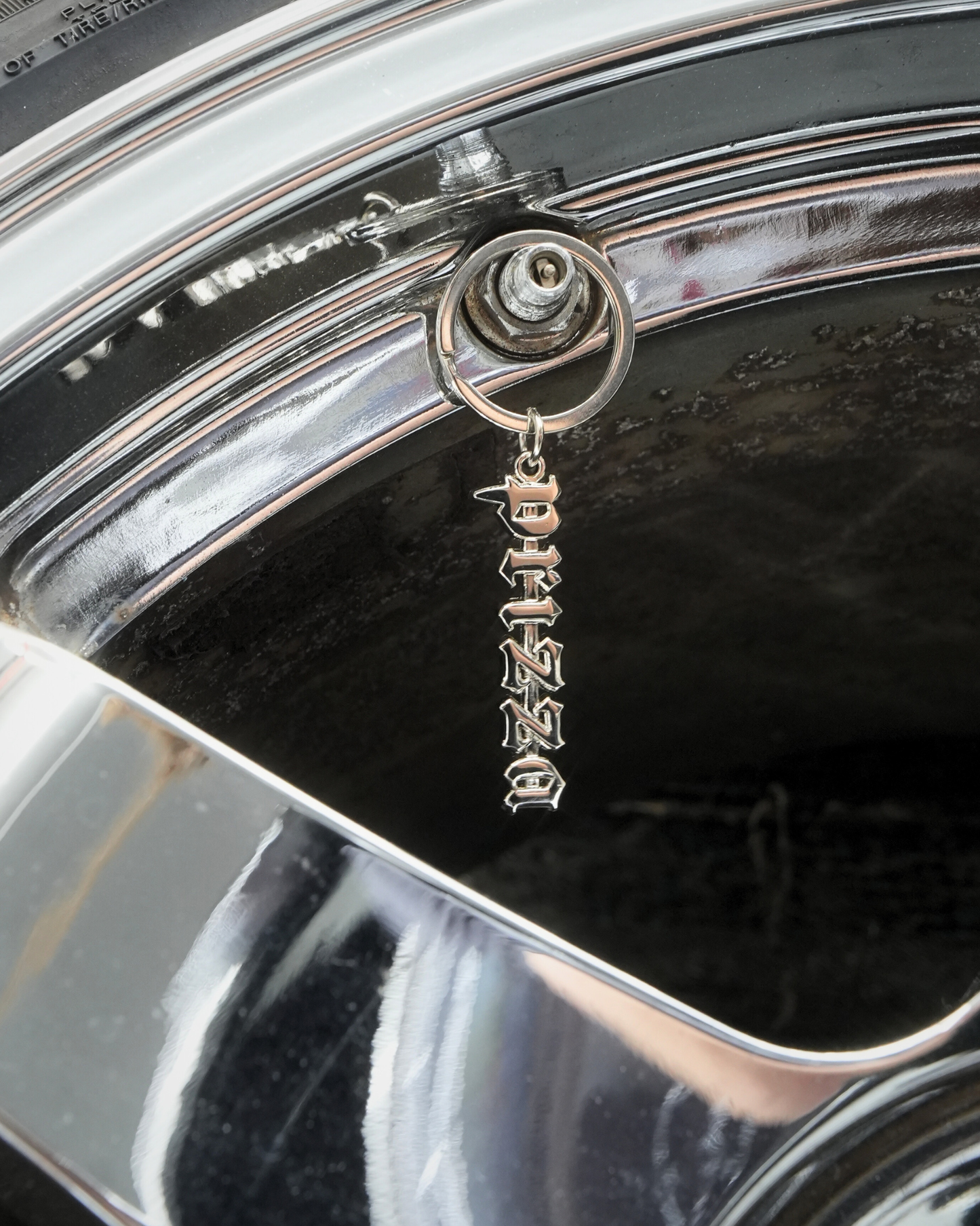 Chrome Prizza Keychain - Limited