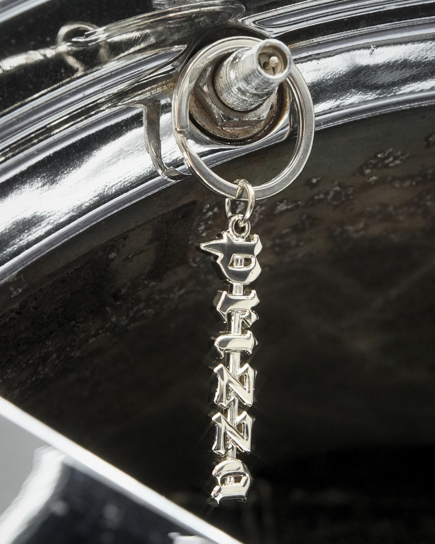 Chrome Prizza Keychain - Limited